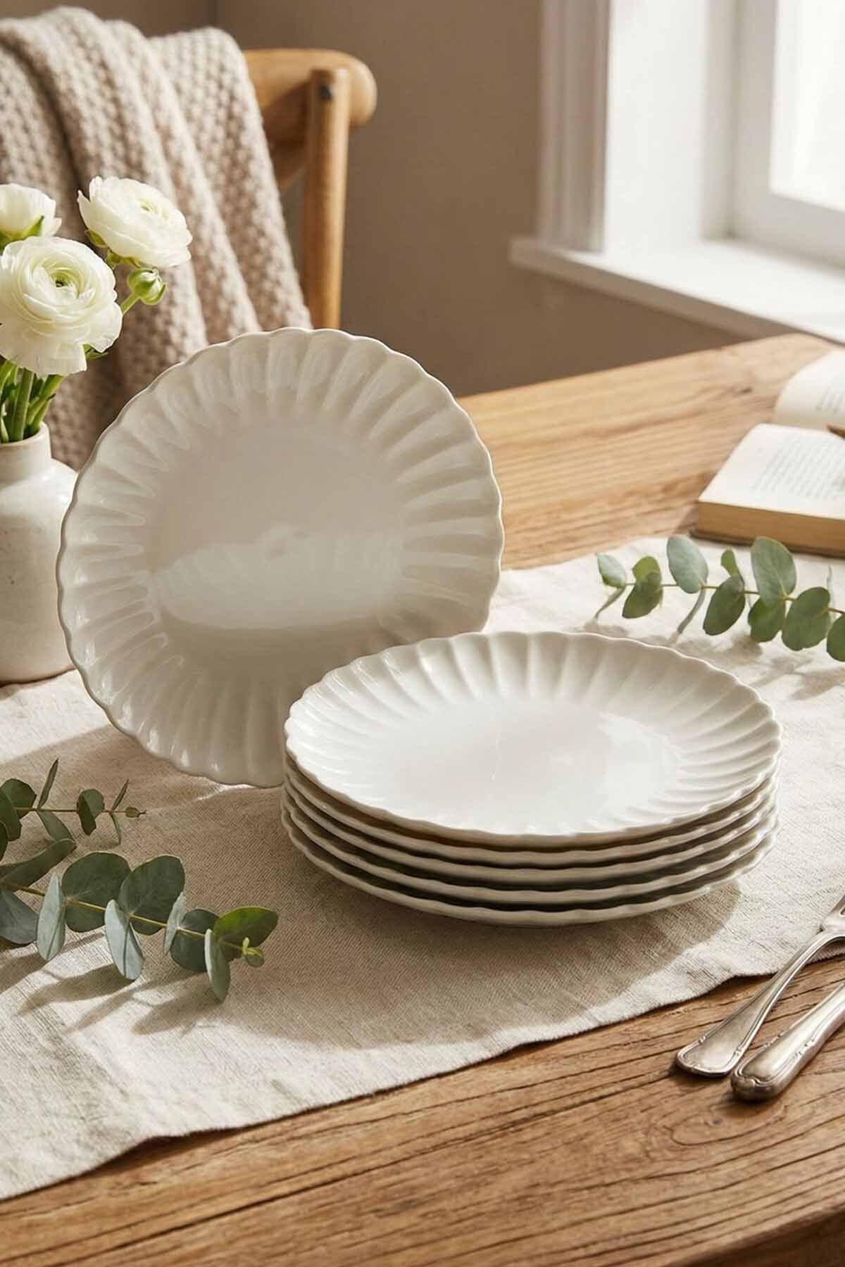 Kütahya Porselen 21 Cm 6'Lı Luz Form Pasta Tabağı