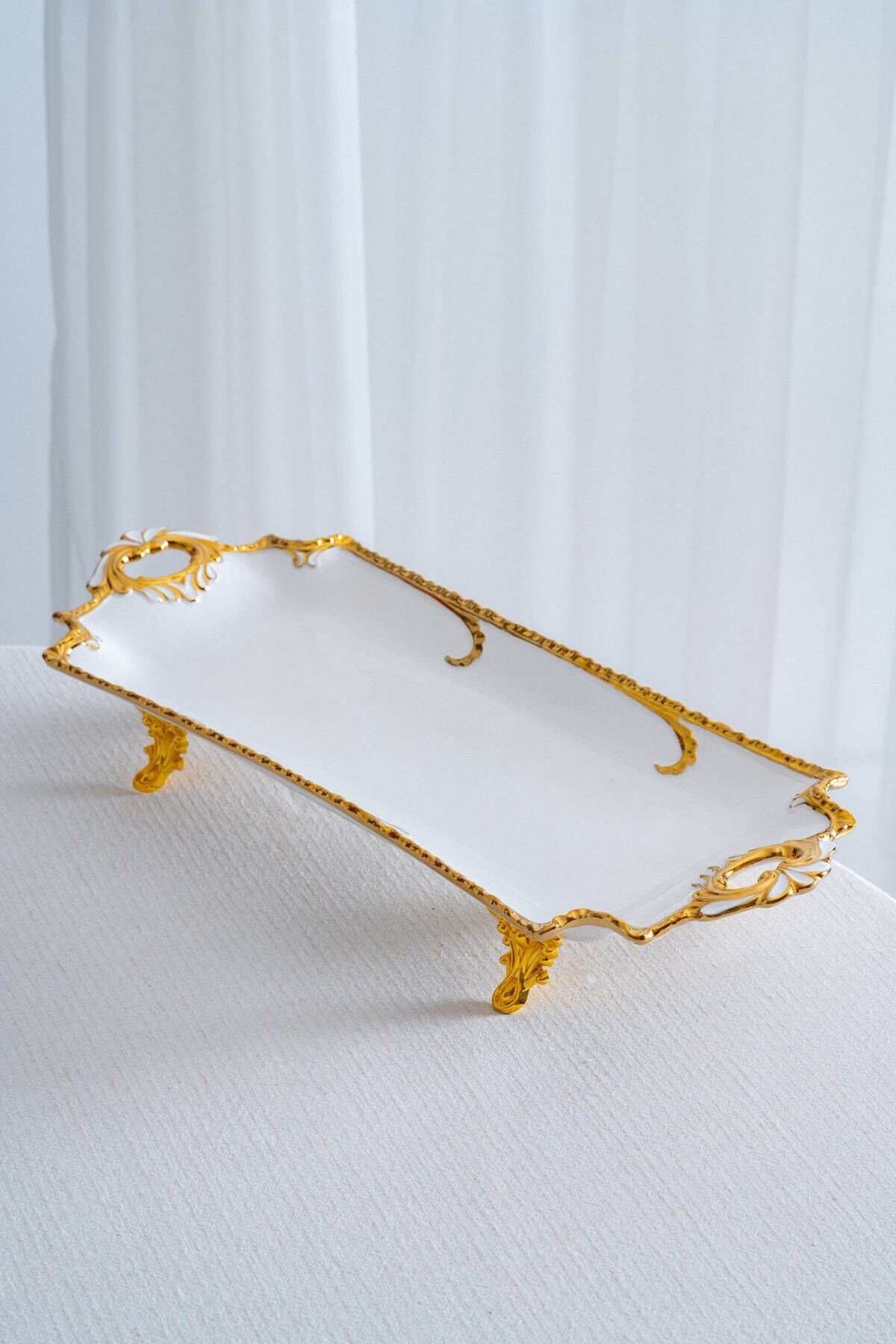 ACAR EDWINA PORSELEN SUNUMLUK AYAKLI DİKDÖRTGEN 44 CM